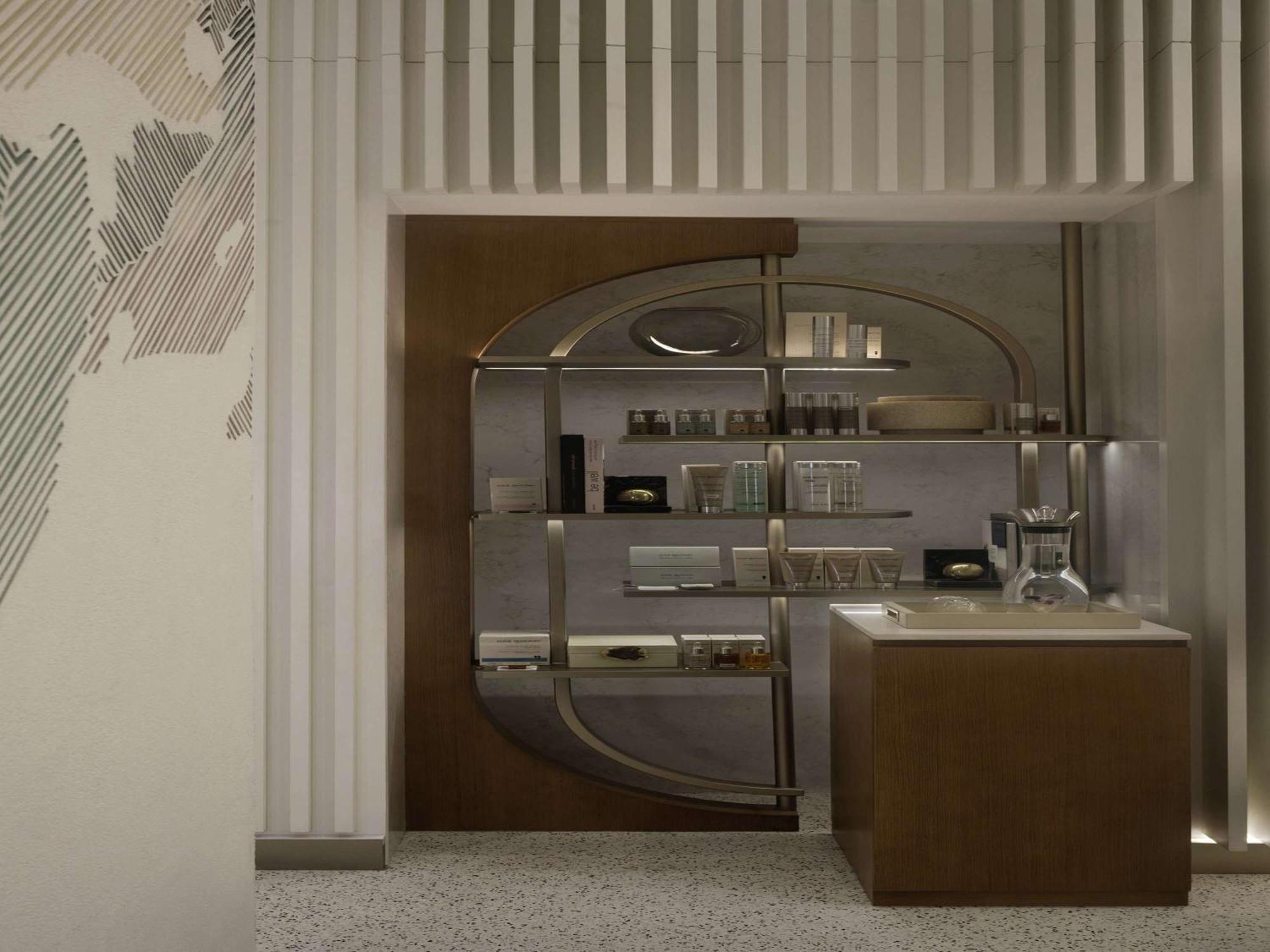 So/ Uptown Dubai Hotel Luaran gambar The entrance to the laboratory