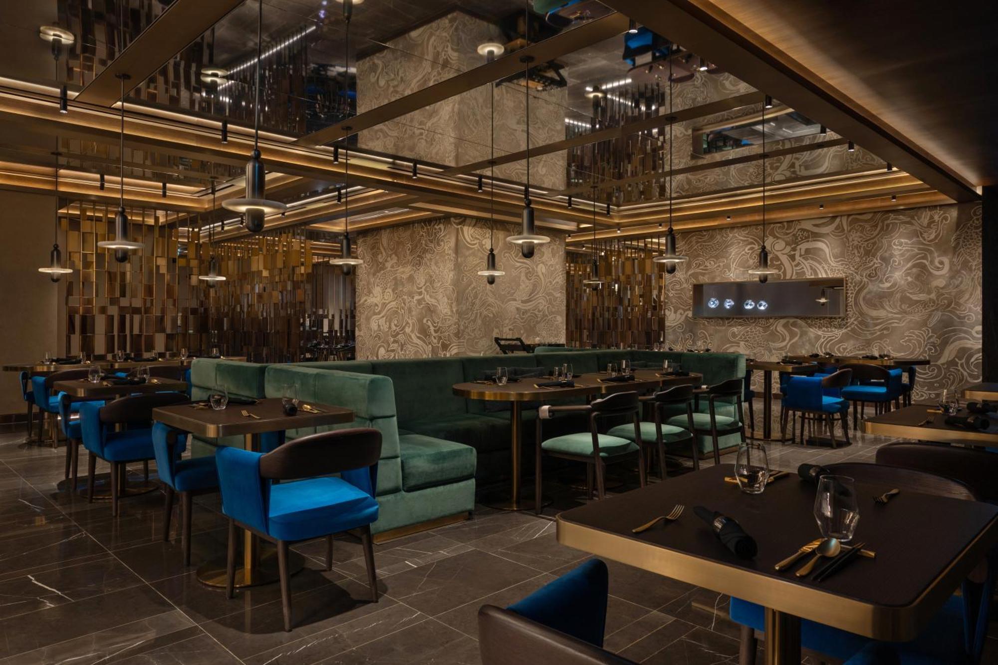 So/ Uptown Dubai Hotel Luaran gambar The interior of the restaurant